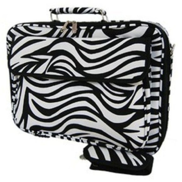 World Traveler Handbags - World Traveler Laptop Case Bag 17" Zebra Print NEW